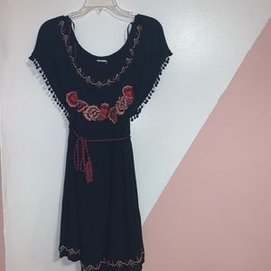 off shoulder dress🤍